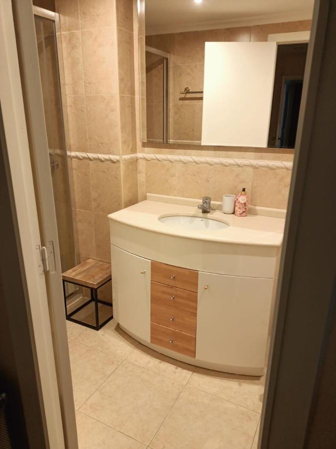 Private Room In A Shared Flat In Castellon Кастельон-де-ла-Плана Экстерьер фото
