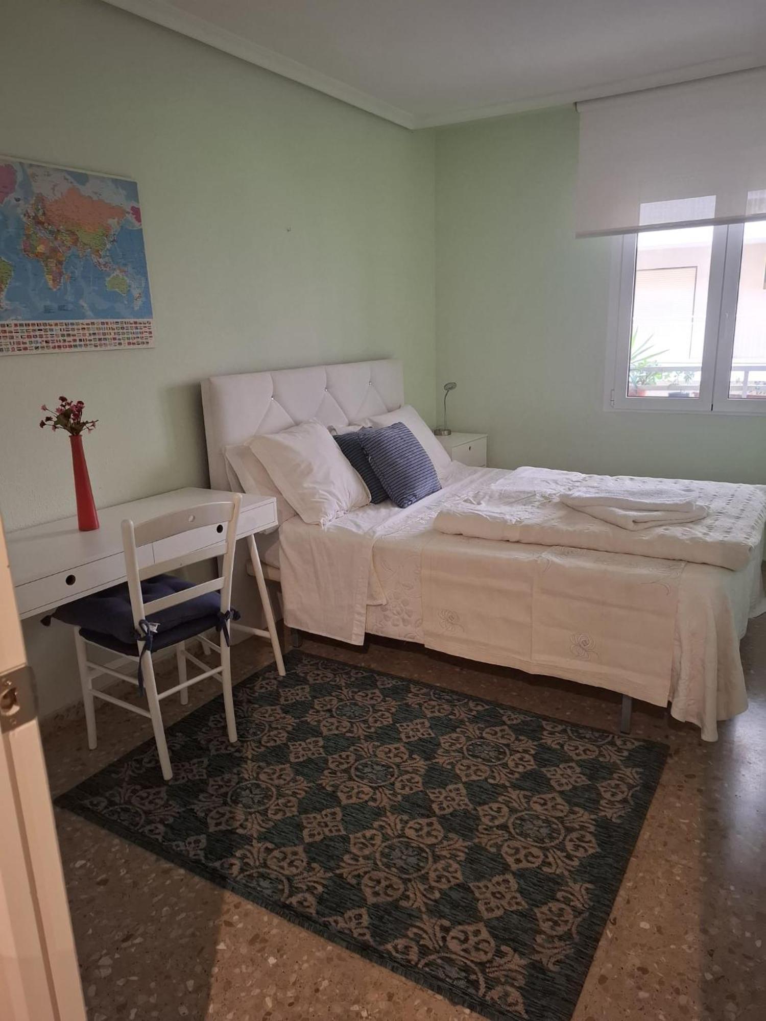 Private Room In A Shared Flat In Castellon Кастельон-де-ла-Плана Экстерьер фото