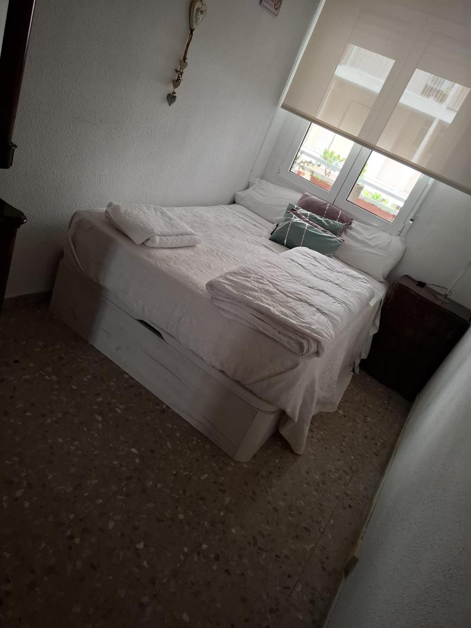 Private Room In A Shared Flat In Castellon Кастельон-де-ла-Плана Экстерьер фото